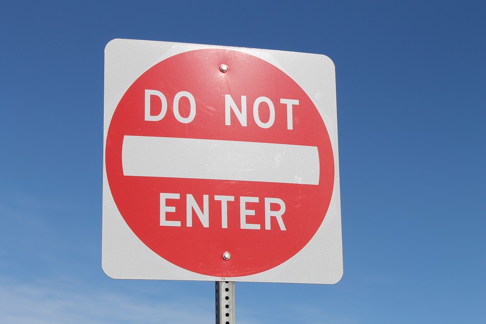 do not enter signage